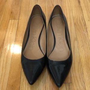 Calvin Klein Garya Wedge Pump (Size 7)